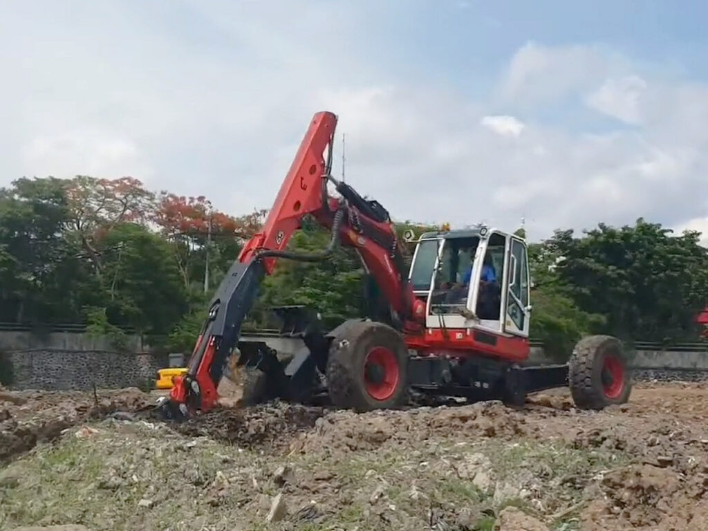 SPIDER EXCAVATOR EUROMACH R65