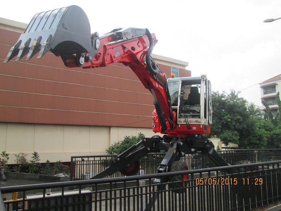 SPIDER EXCAVATOR EUROMACH R65