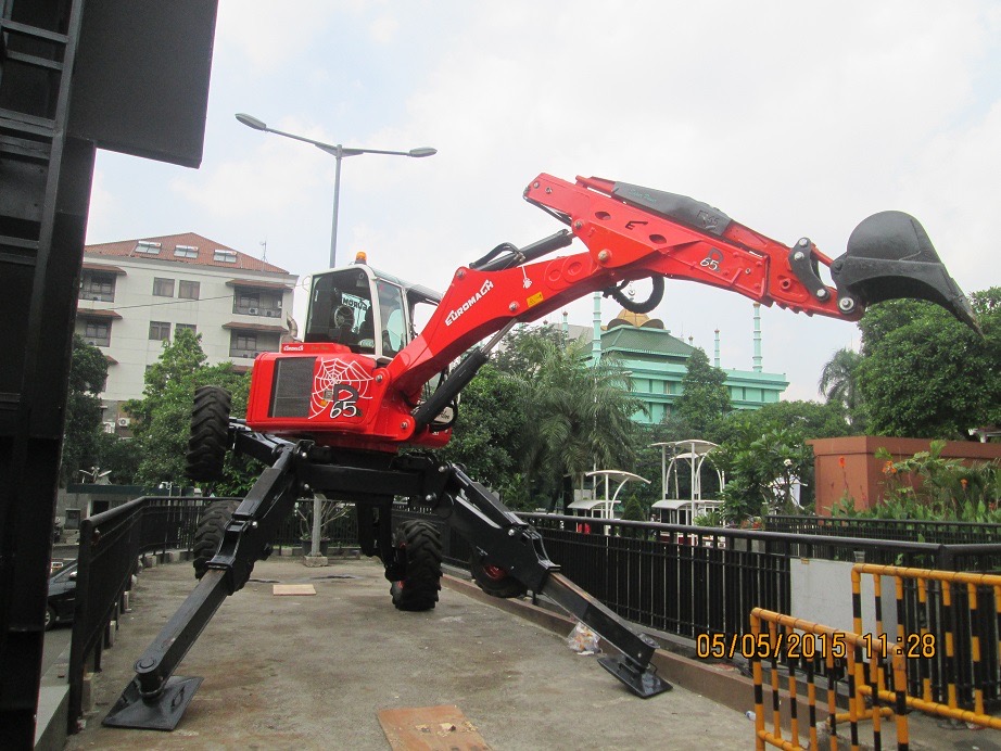 SPIDER EXCAVATOR EUROMACH R65